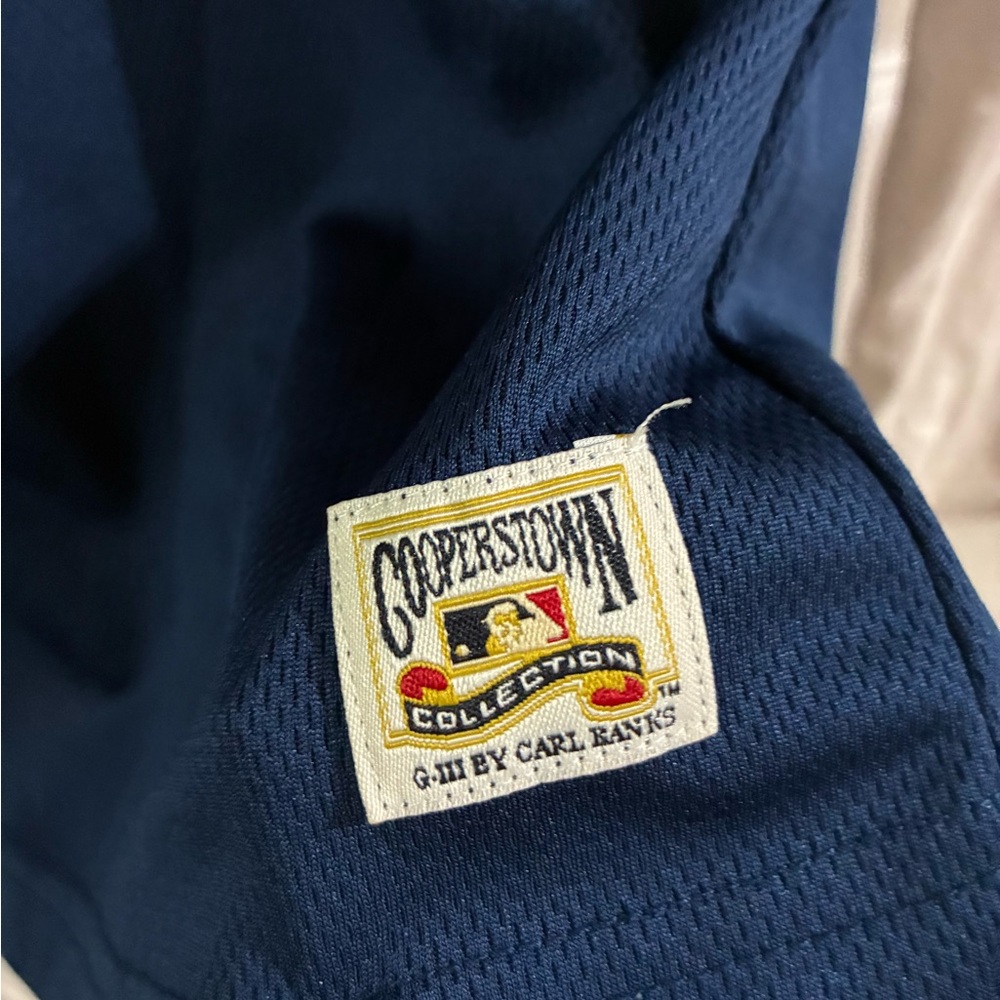 New York Yankees Long Sleeve Shirt - Picture 5 of 8